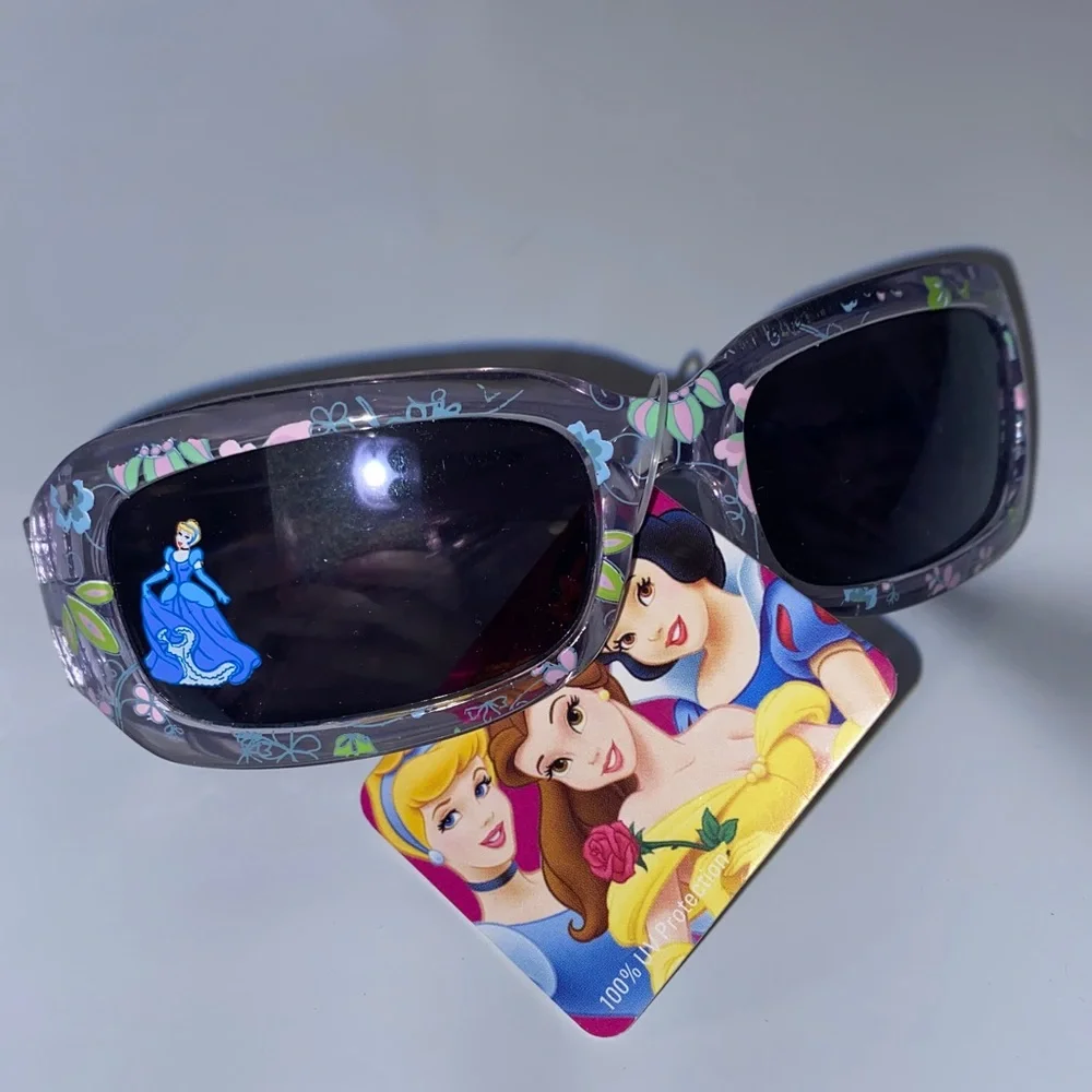 NWT Disney Cinderella Child Sunglasses